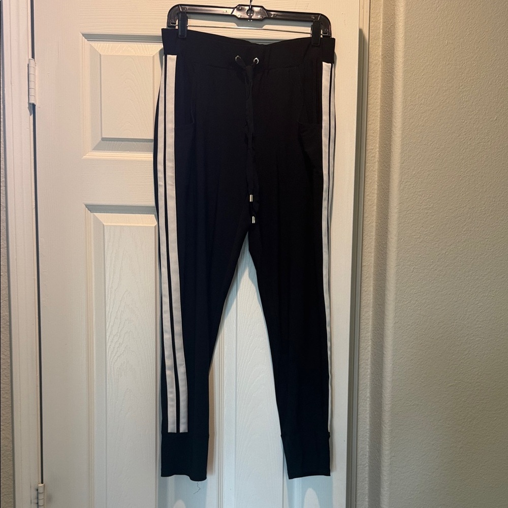 Joseph Ribkoff Black Pants